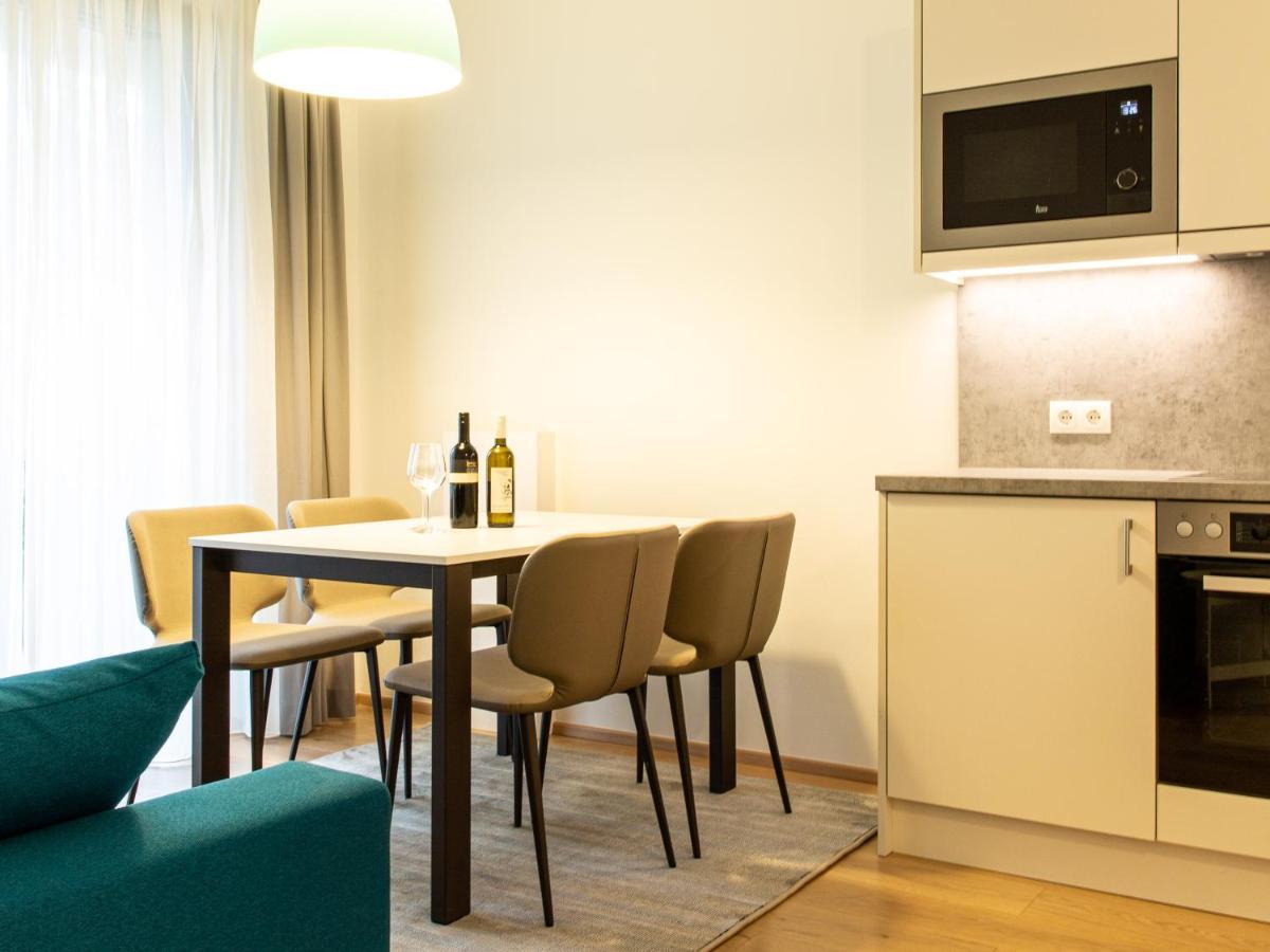 Premium Green Apartments Wina Bagian luar foto